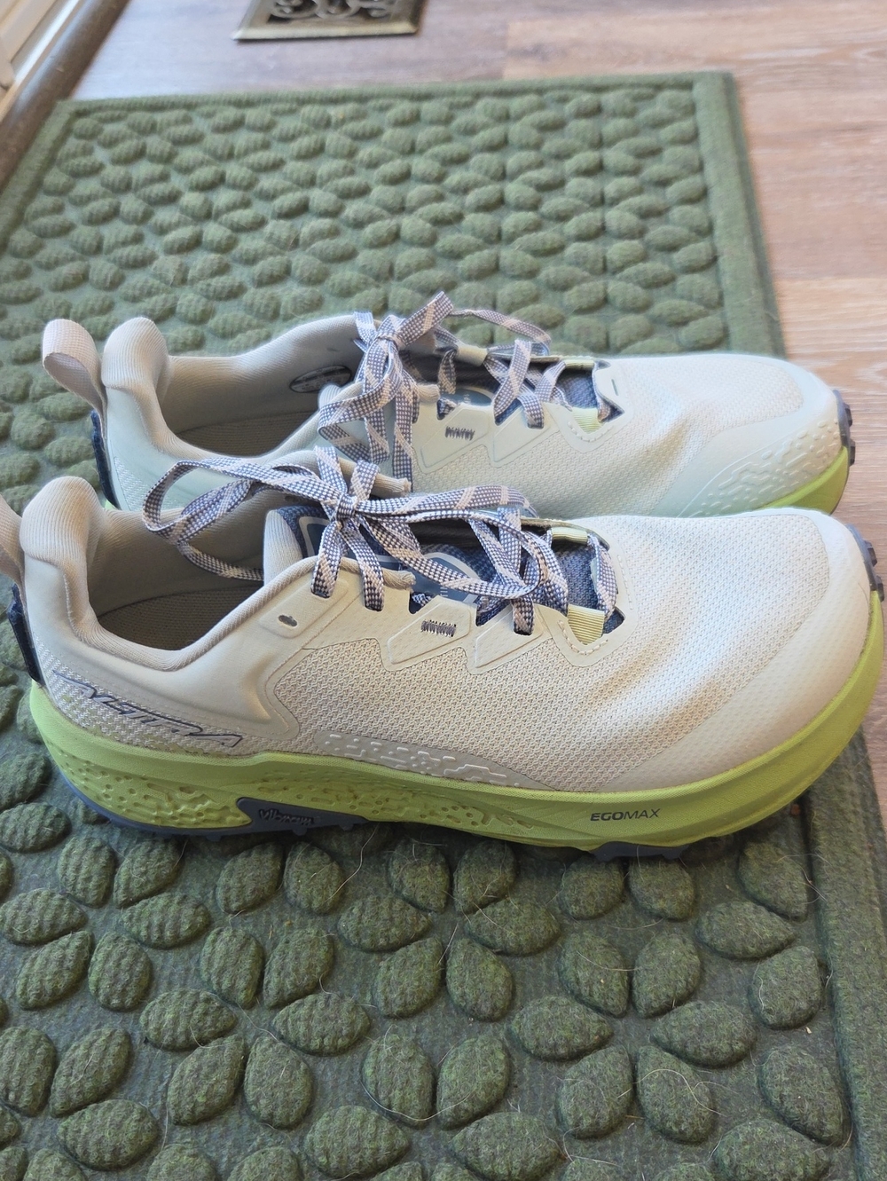 Altra Timp 6-Women's